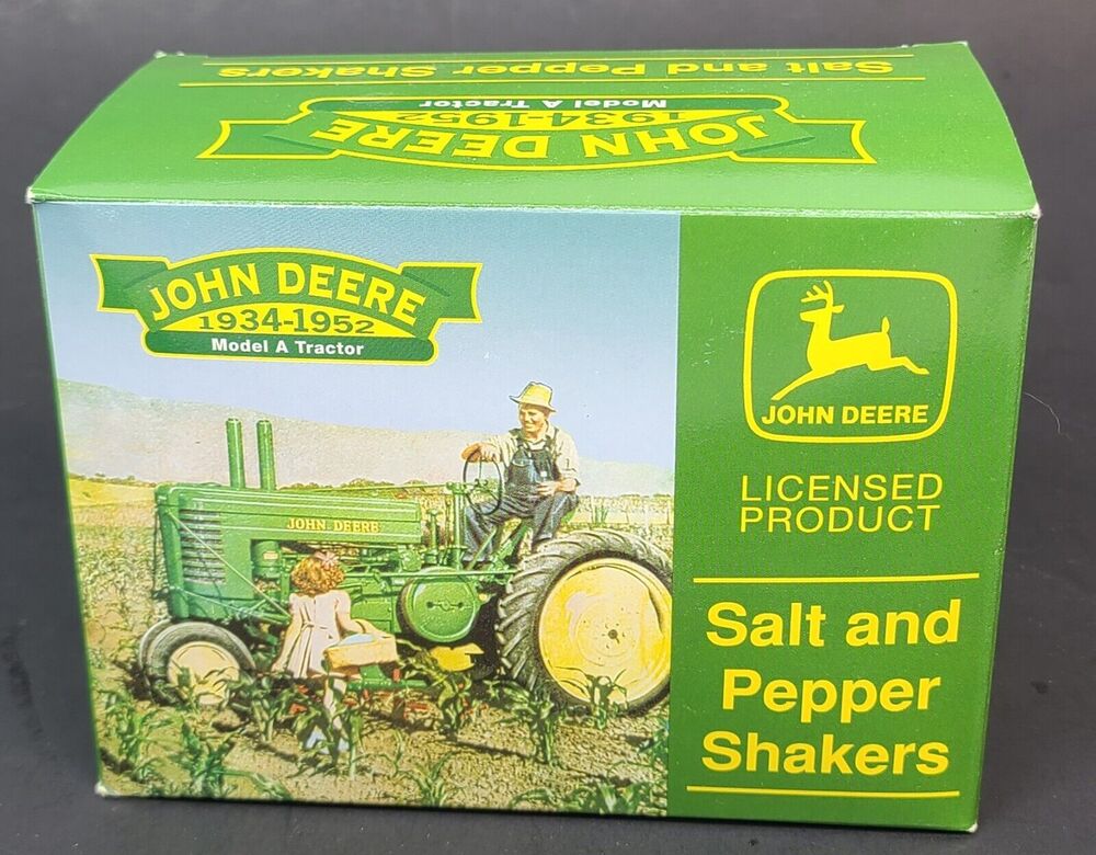 John Deere Salt & Pepper Shakers Set Model A Tractor Corn Field Farmer Country